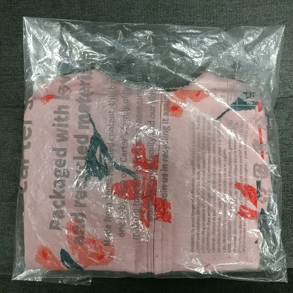 Butterfly Carters 18M Baby Girl Footie Pajama Sleep N Play Zip Front 100%Cotton - Picture 3 of 5